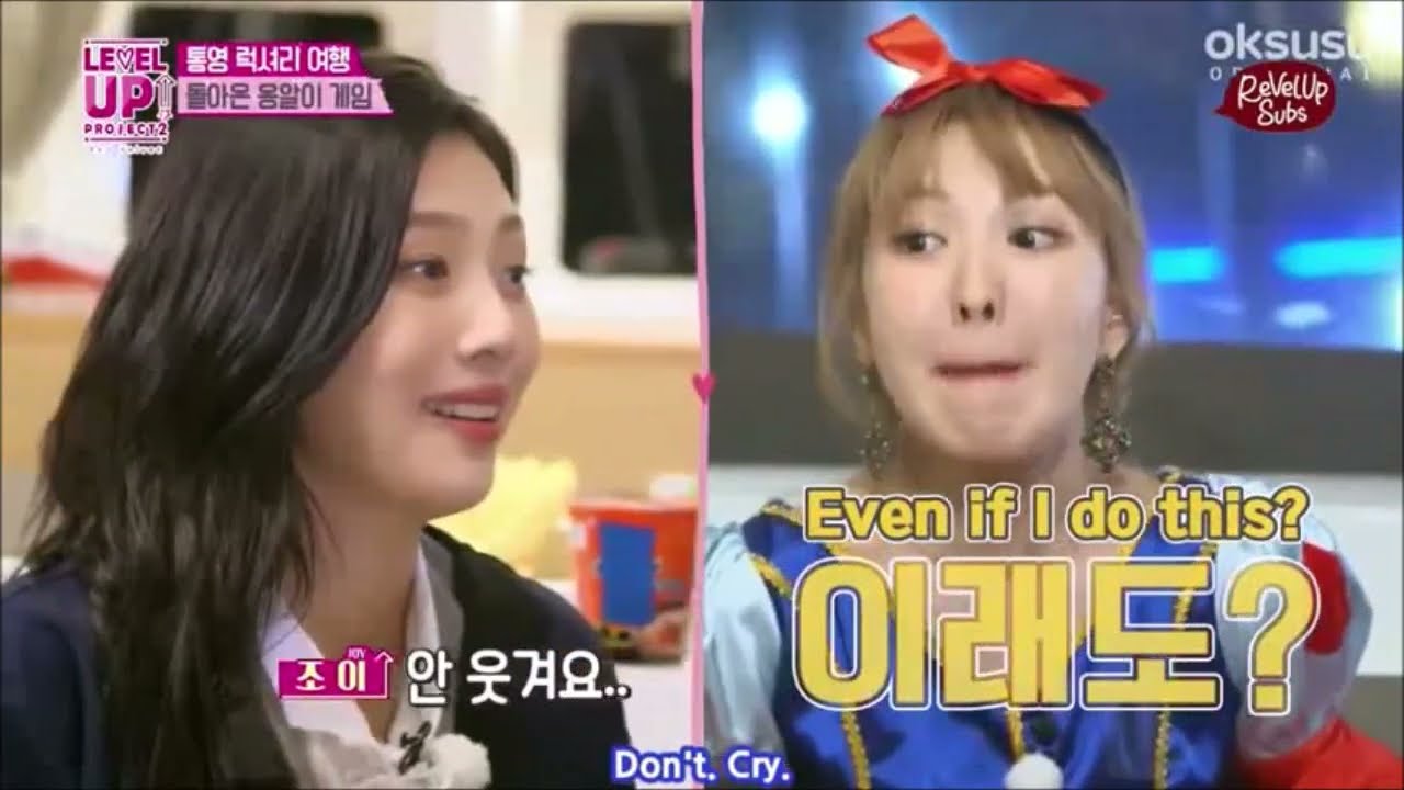 Red Velvet making Weird Noises and Faces
