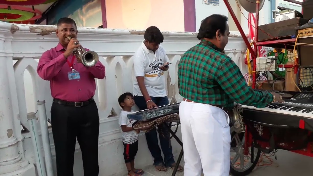 idivida says madhav song by James band