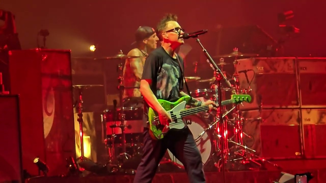 blink-182 - Dammit (Live at Riot Fest 9/19/25)