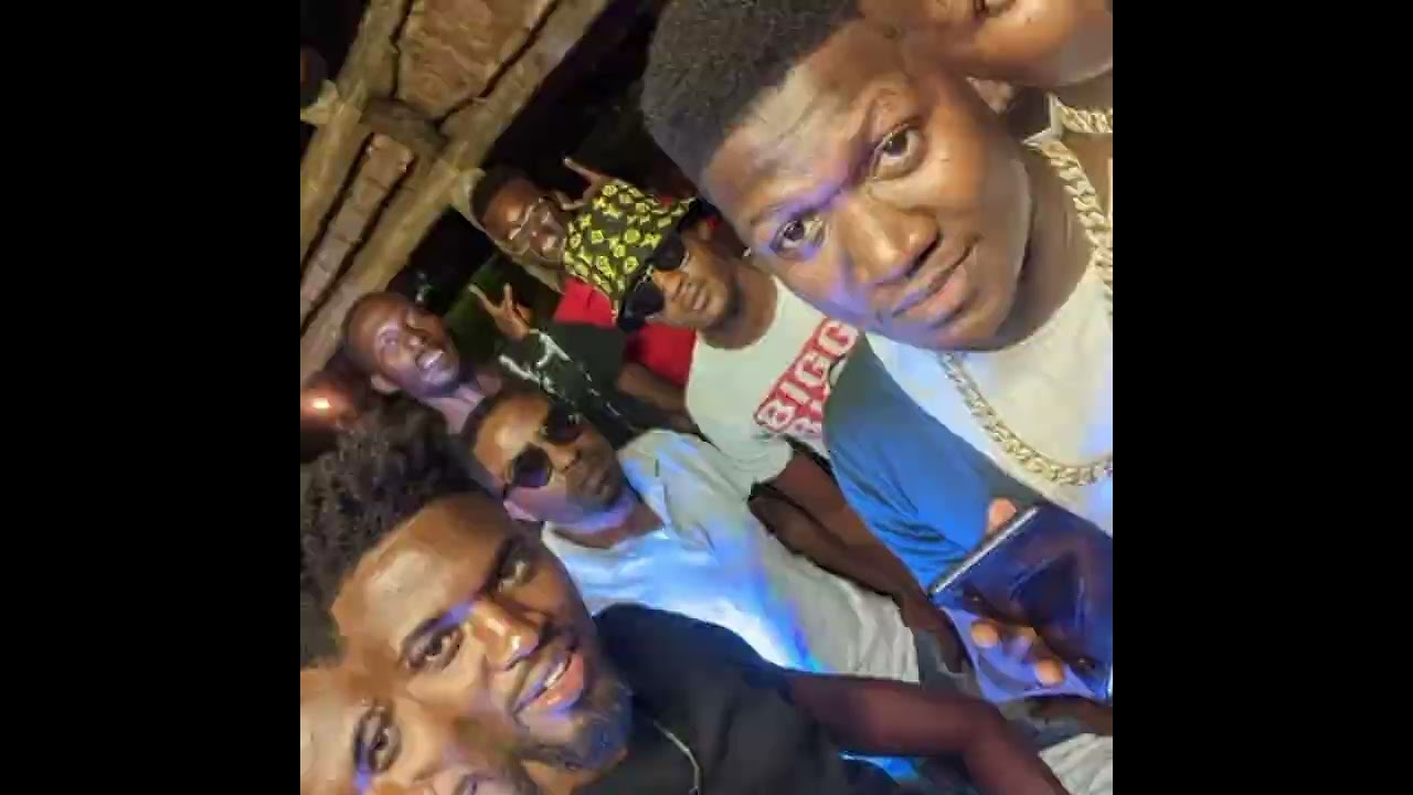 GUCCI LEMURDA & NBG BOSTER - SAVAGE YEAR (cardi B cover)mp3