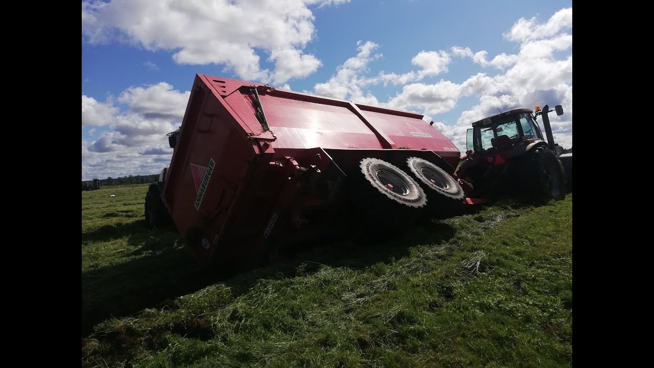 PRZEWRÓCONA PRZYCZEPA?! | 6x CASE | SIANOKISZONKA 2019 | Woś Agrotechnika |
