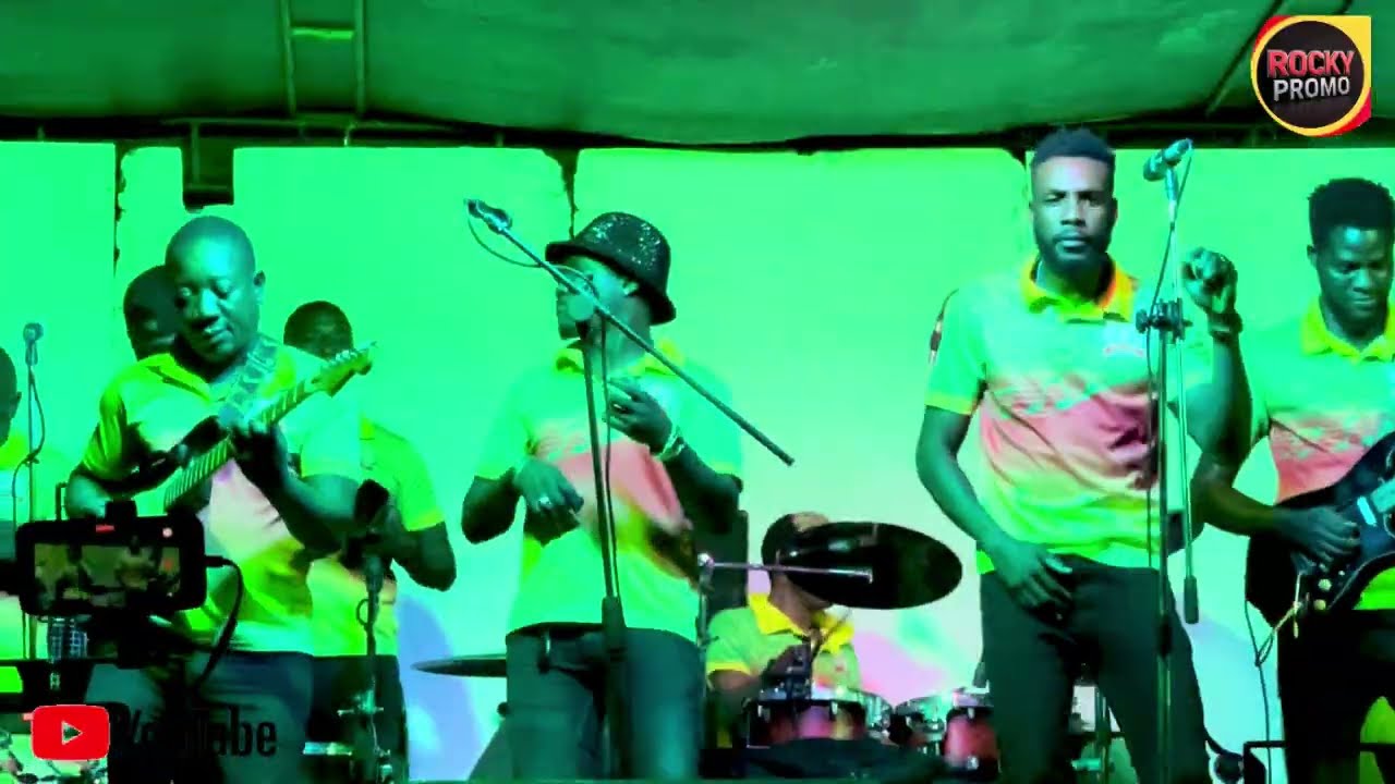 Septentrionale live Acul-Samedi se pa ti koze tout moun leve danse