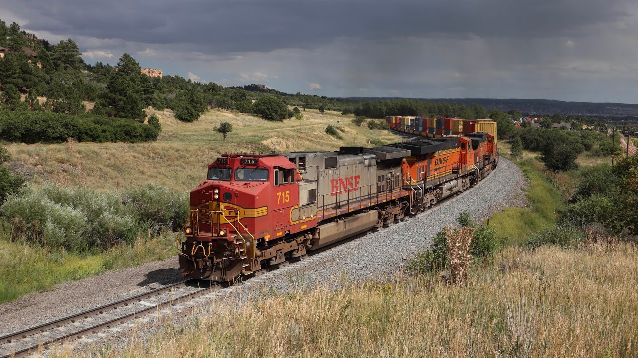 Two Warbonnets, Union Pacific oil train, plus SD70ACe and Ferromex GEVO hauling a heavy manifest!