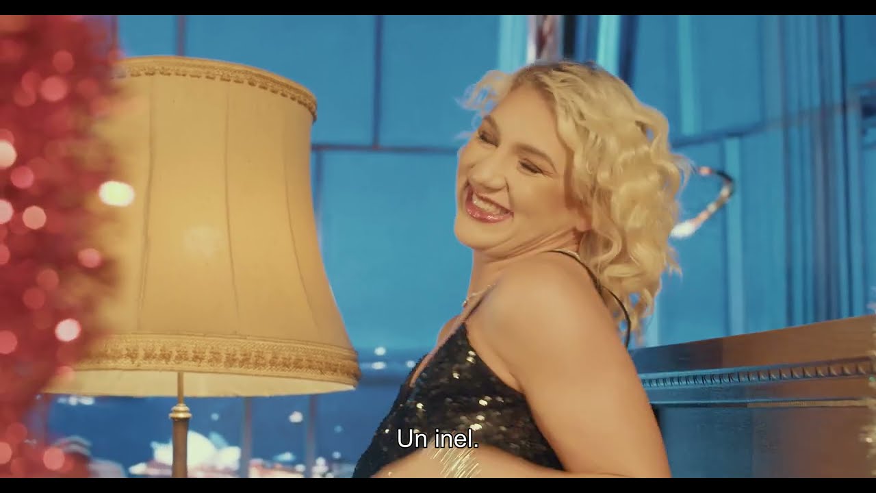 Roxana Zanga - Santa Baby |cover | Cu Subtitrare in limba română 👑 #christmas #video #cover
