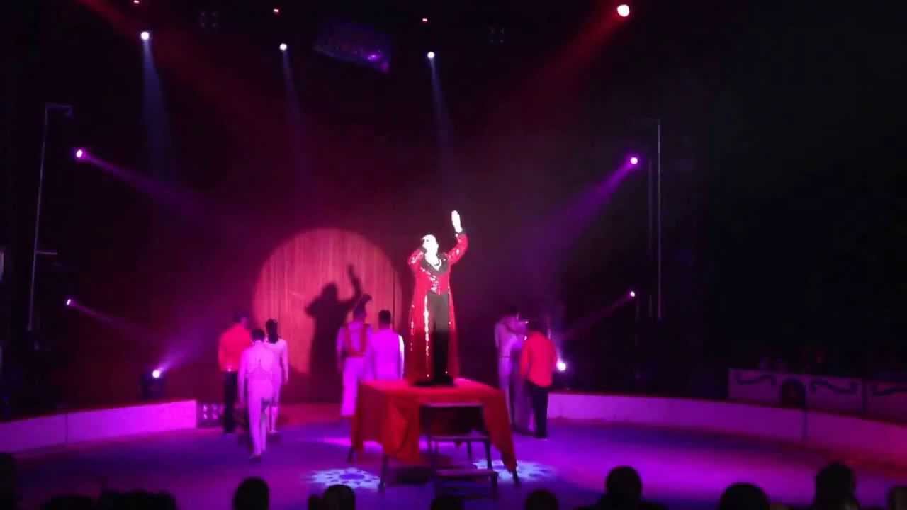 fosset's circus!!! amazing finish, amazing voice!!!