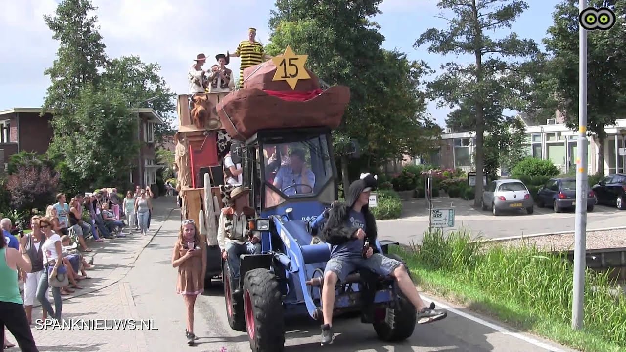 Kwakelse kermisoptocht 2013