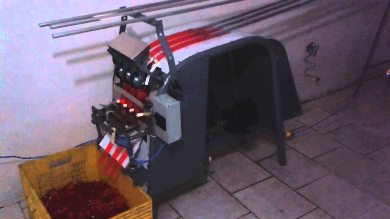 Maquina automatica para chupis, popeyos, bolis bambinos 5200 por hora