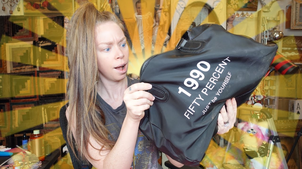 What's Inside My Old ART SUPPLIES BAG!