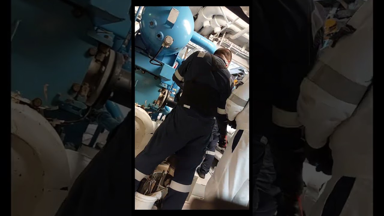 Pull outing of negative compressor motor in hard and limited space