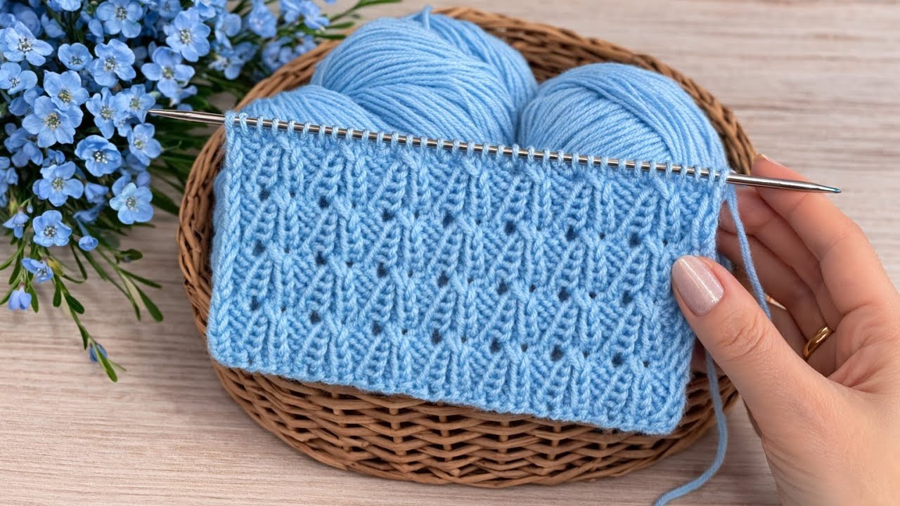Üç Günde yelek örün 🩵Kolay İki Şiş Örgü Yelek Model Desen 🩵##knitting #crochet #diy #flower 