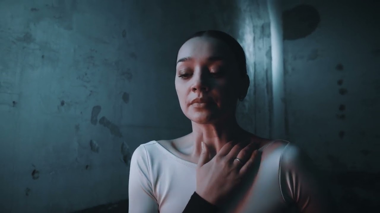 BELLA ETERNA - THE REALM OF THE WOMEN (Jg Outsider & Gerd Van Geel)