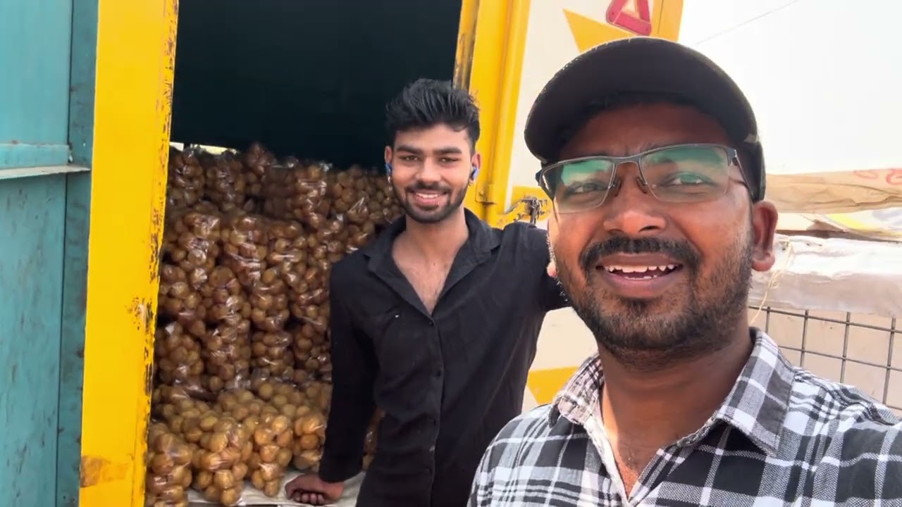 TO DEKHOO GUYS UNCLE  नाक 👃 KEISE BAJA कर सो रहे hei….🤫🧐😂