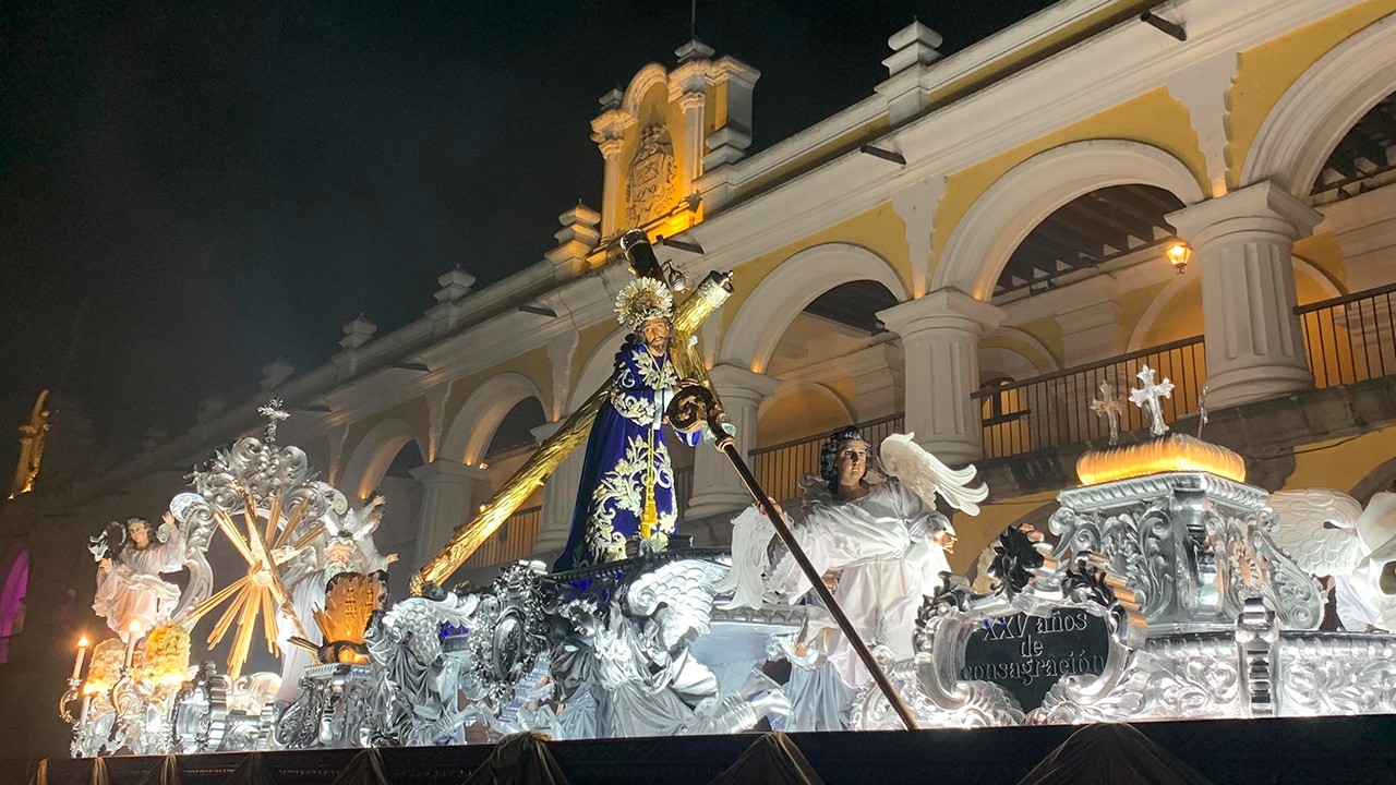 Jes&uacute;s Nazareno Dulce Rab&iacute; de Jocotenango frente al Real Palacio | Cuaresma 2026
