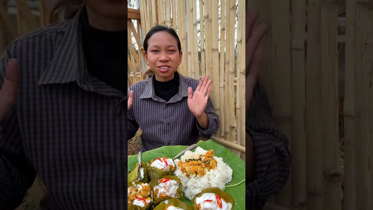 អាម៉ុកសាច់មាន់ ឆម ស្រីផាច - Chhom Sreypach