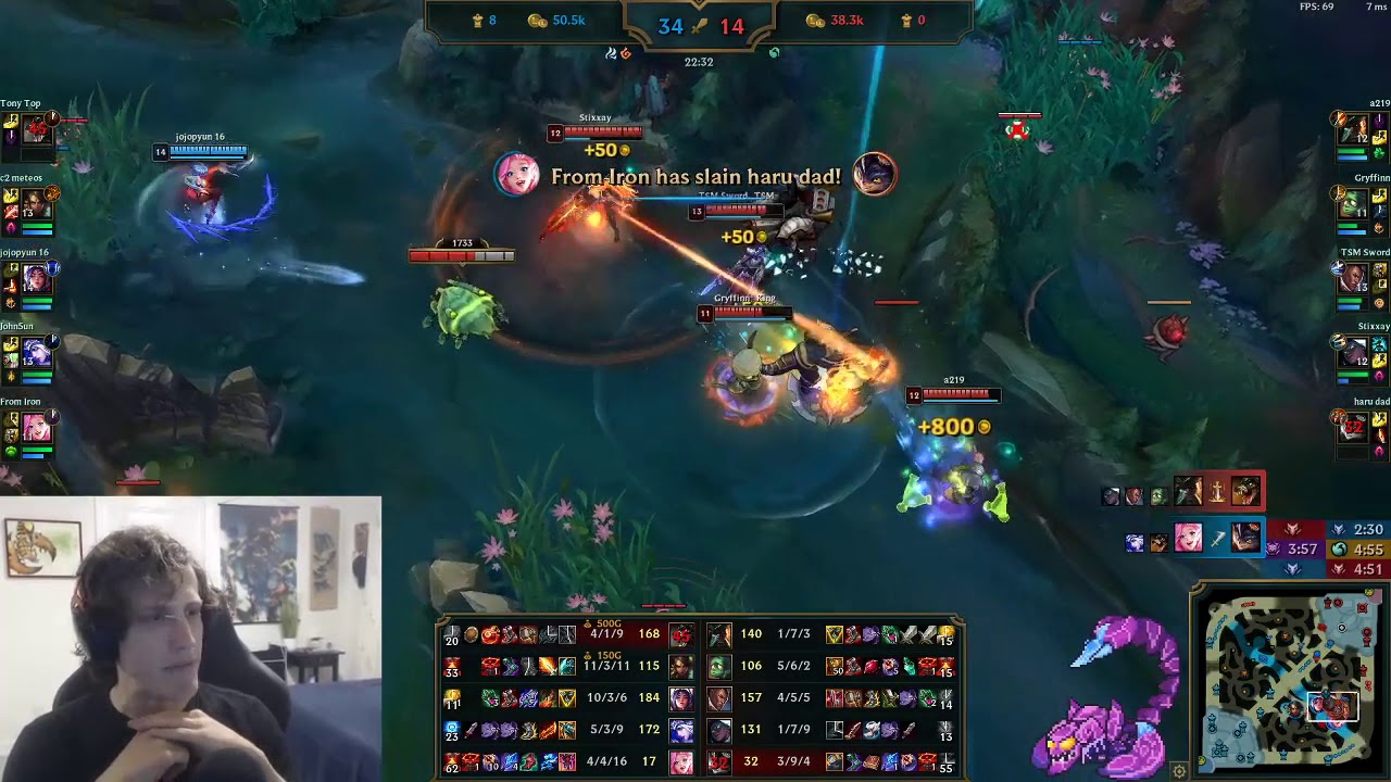CaptainFlowers rap the last minute of pro in-house game | LoL Epic Moments
