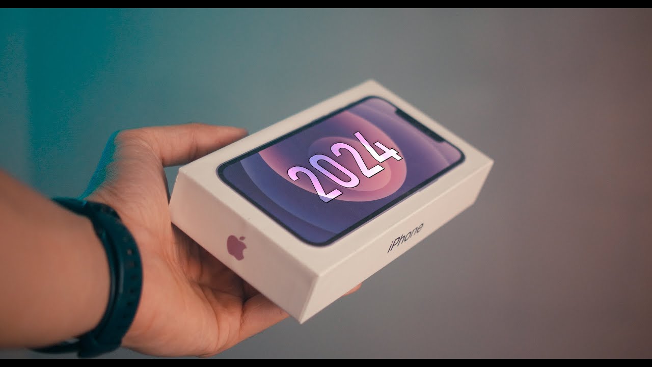 Iphone 12 mini в 2026 году: стоит купить? | Спустя год использования