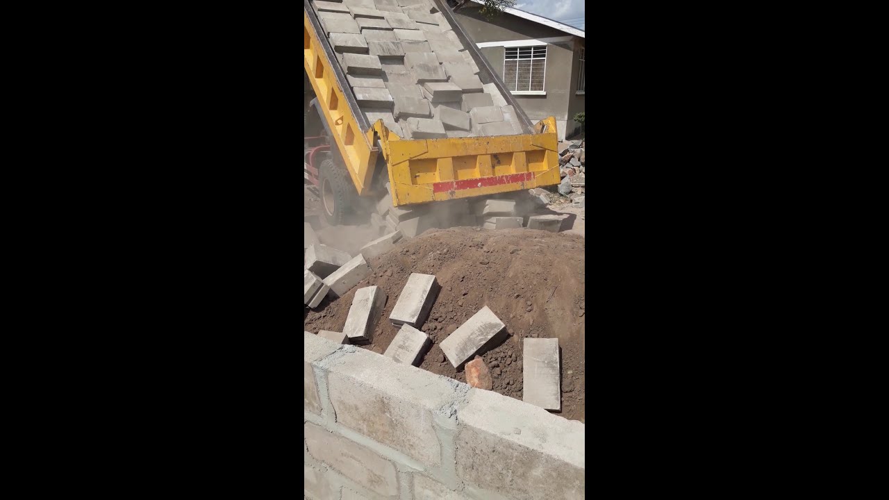 Matofali Bora ya Saruji toka Kwetu. Piga 0622197110