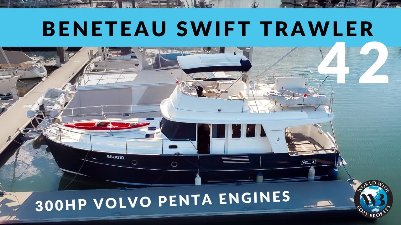 Отправьтесь в путешествие на траулере Beneteau Swift Trawler 42 с малым количеством моточасов!