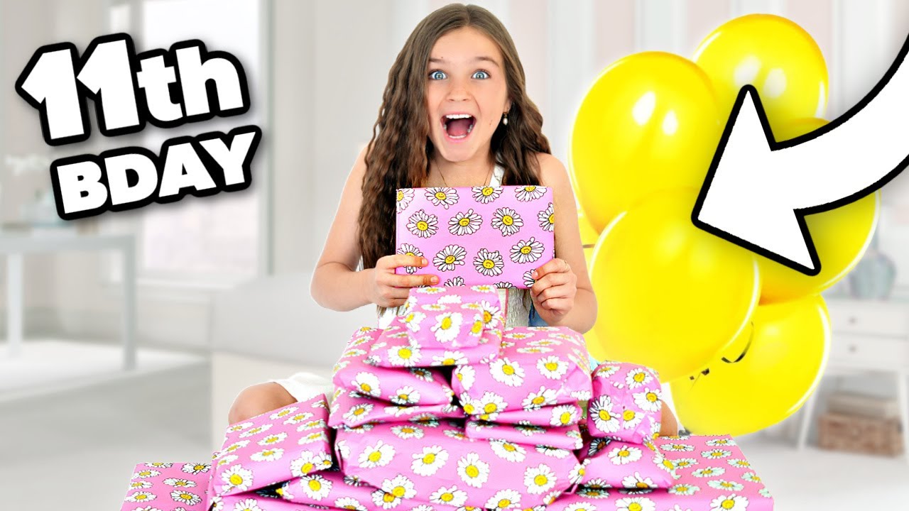 SIENNA&rsquo;S 11th Birthday OPENING PRESENTS! | Family Fizz