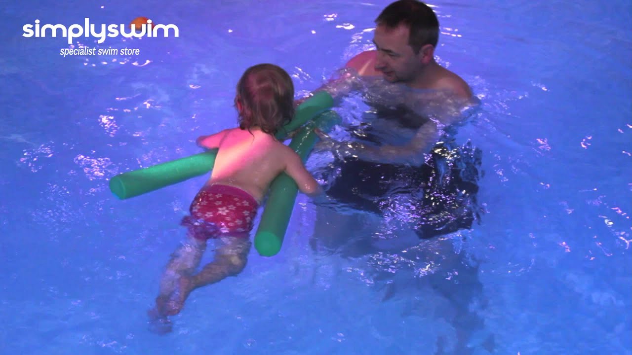 How to Teach your Toddler (aged 15 months-2½ years) to Swim - Using Woggles