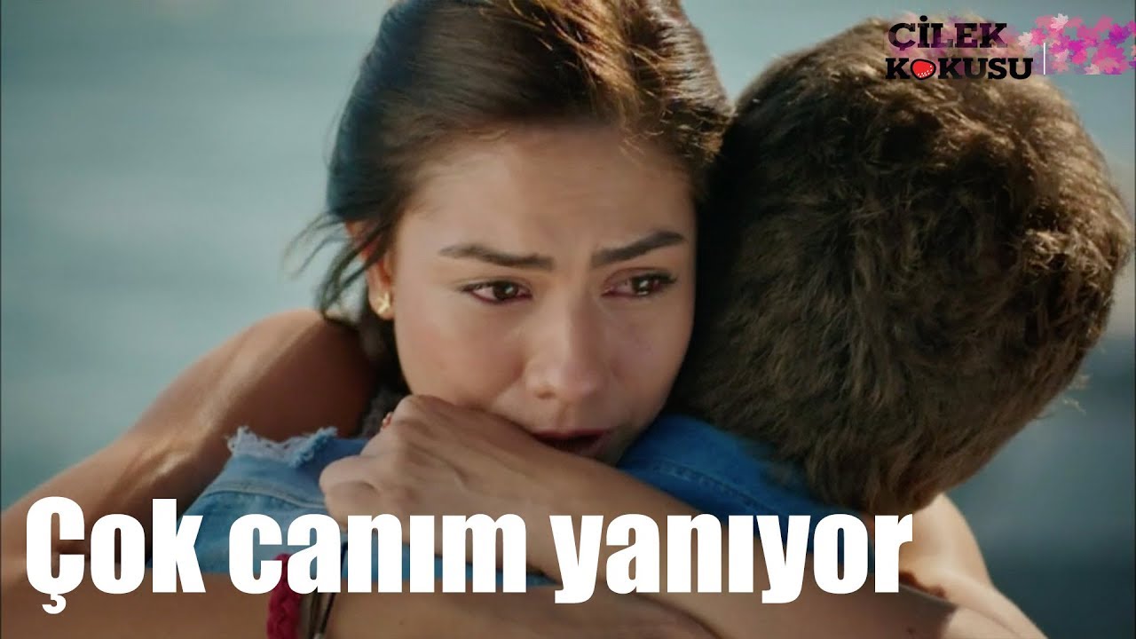 Çilek Kokusu - Çok Canım Yanıyor