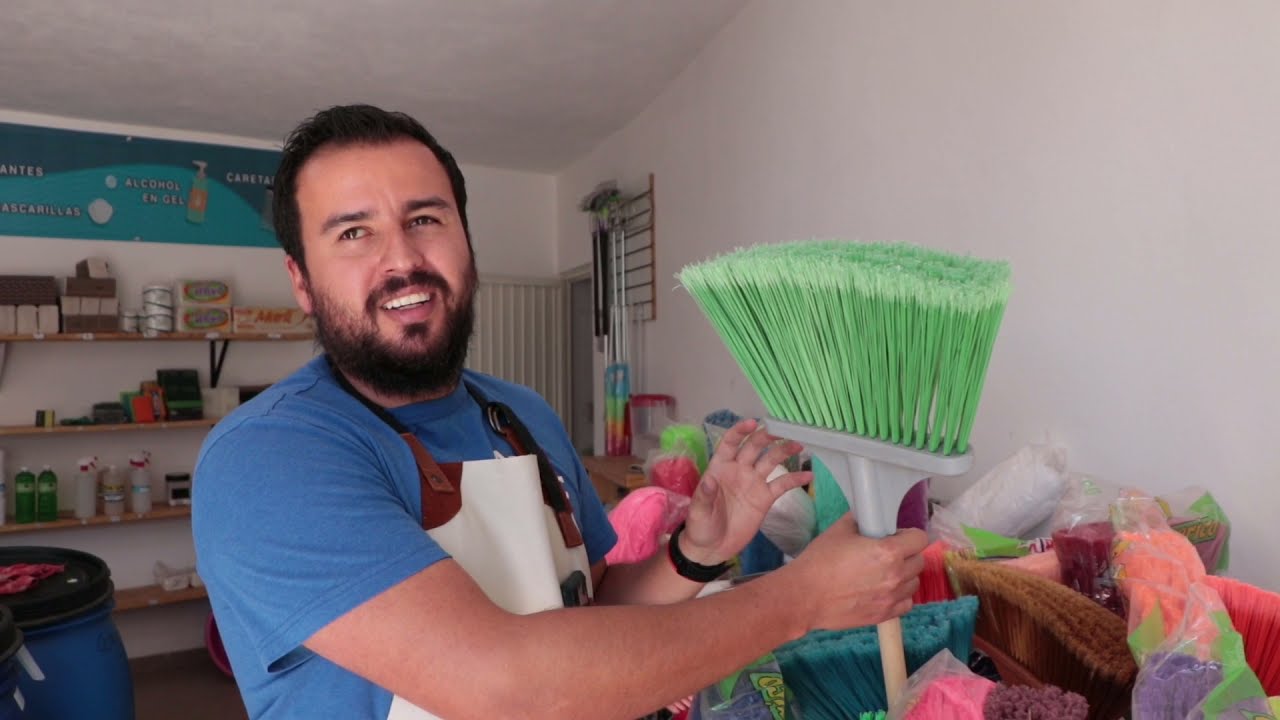 TIPOS DE ESCOBAS