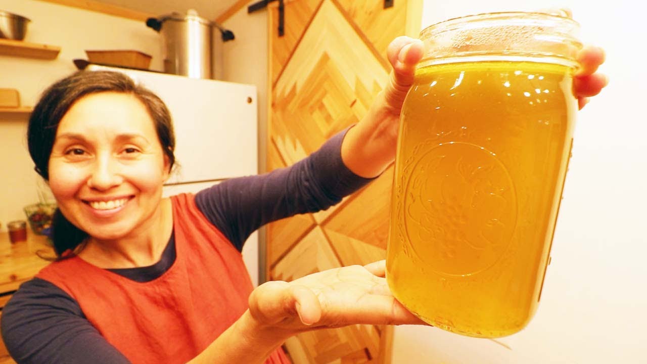 How to Make SUNSHINE BROTH// Healthy Recipe