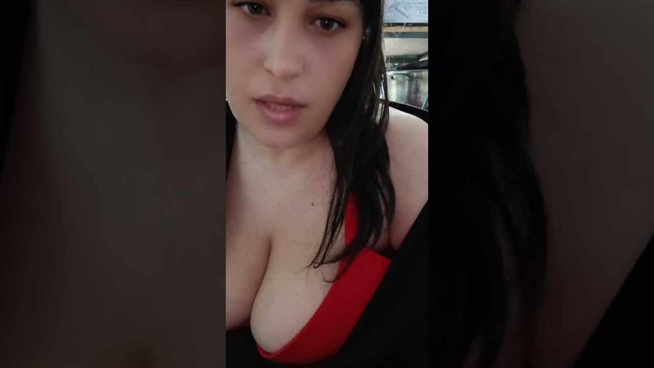 أجمل شابة سمراء تخطف الأنفاس بجمالها وسحرها ✨