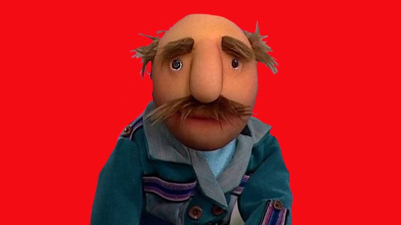 کلاه قرمزی - مو کاشتن فامیل دور