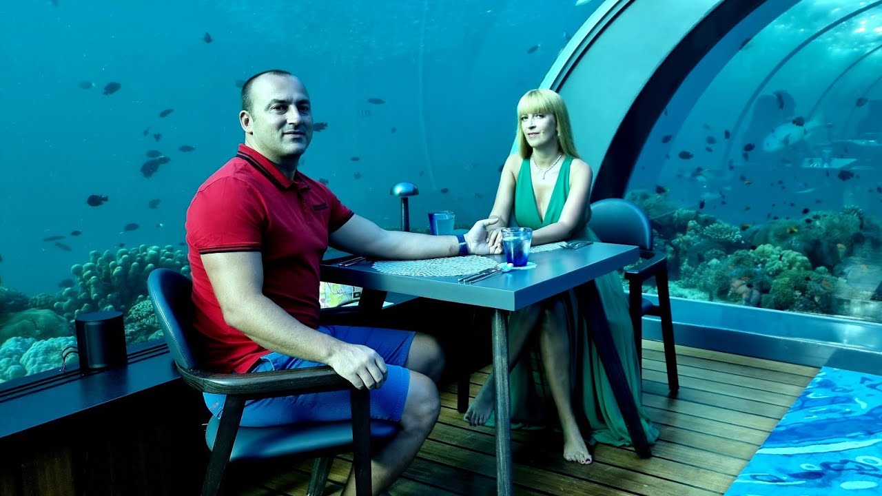 We Ate in the World’s Largest Underwater Restaurant 🐠