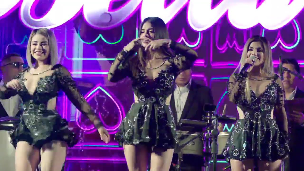 ARIANA GONZALES DEDICA CANCION A STIVEN FRANCO EN HUARAZ #orquestalabellaluz #oscarjunior  #zully