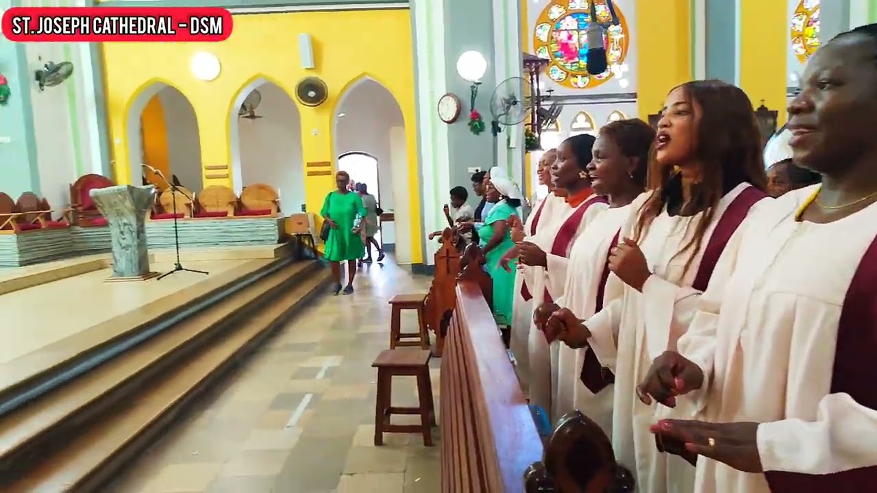 Nitamuhimidi Bwana. J.Mgandu - Kwaya Kuu Mt. Yoseph Jimbo Kuu DSM.