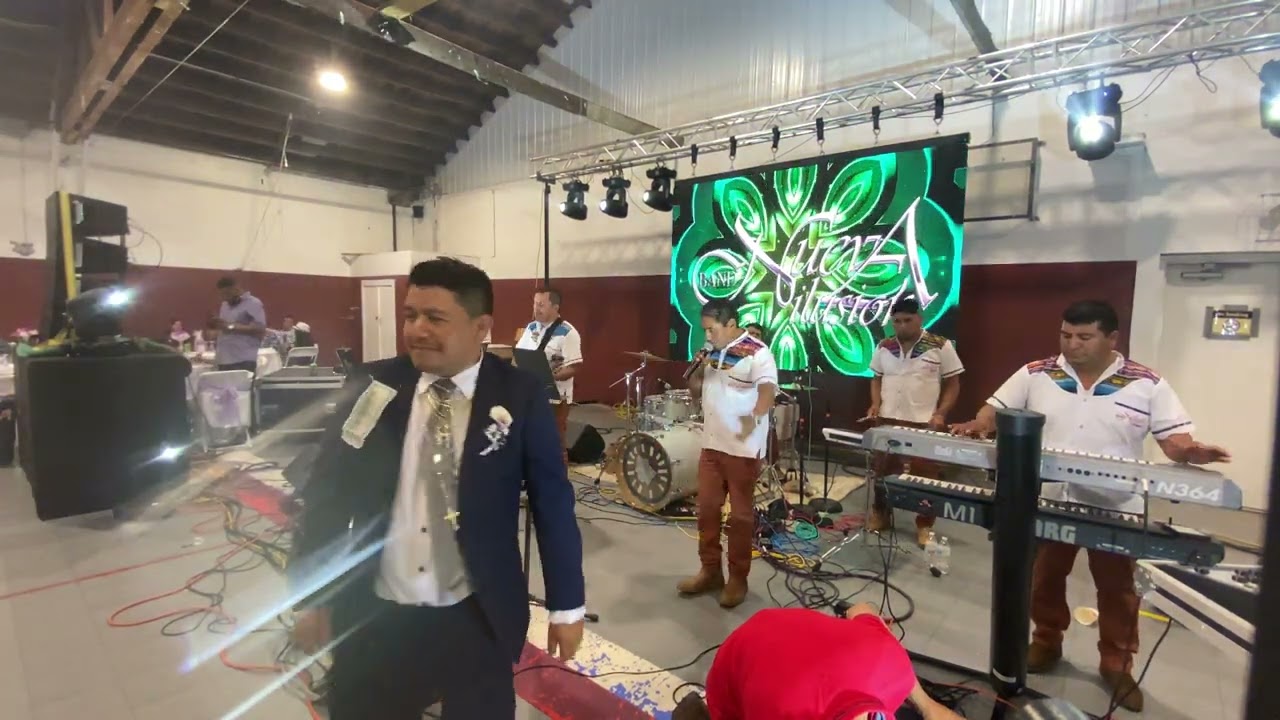 El Navegante y El Achantee NUEVA ILUSION BAND