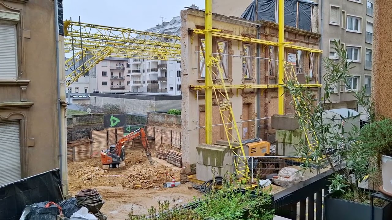 Construction at my doorstep 20251219 135132