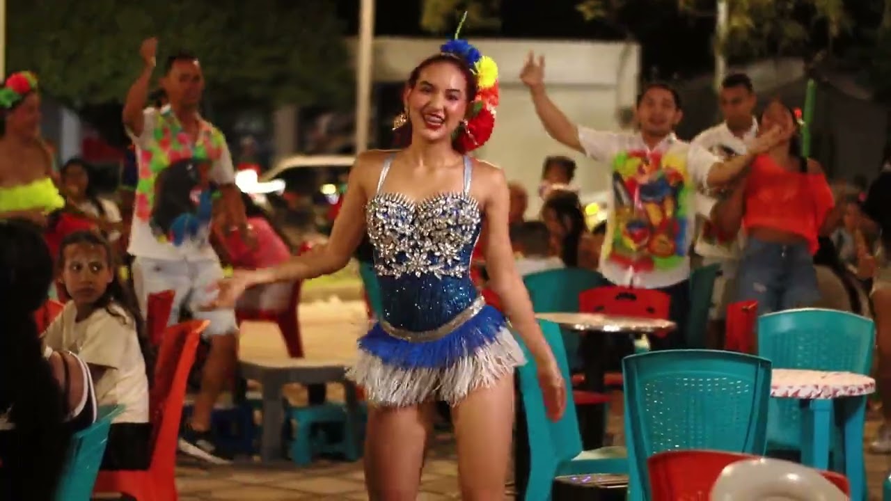 Emily Montoya Se prendió tu carnaval con Candela Viva
