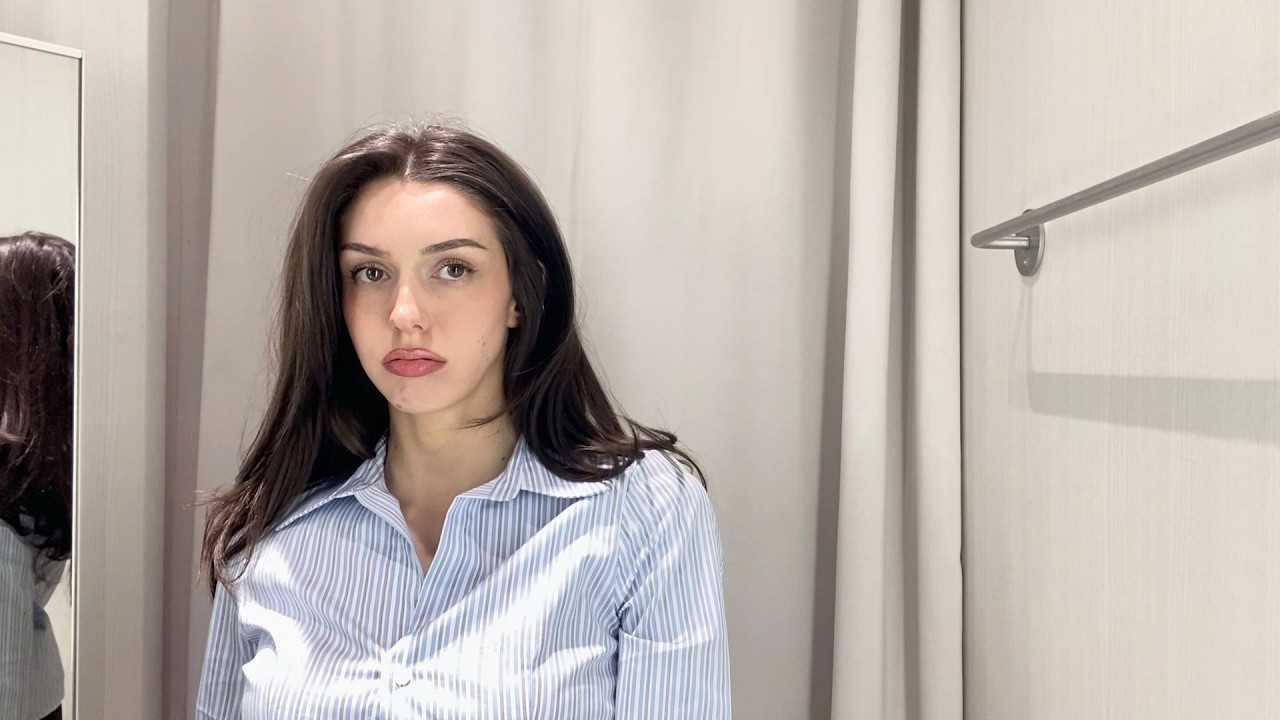 JE CHERCHE LA TENUE PARFAITE (pour mon 1er jour de travail)
