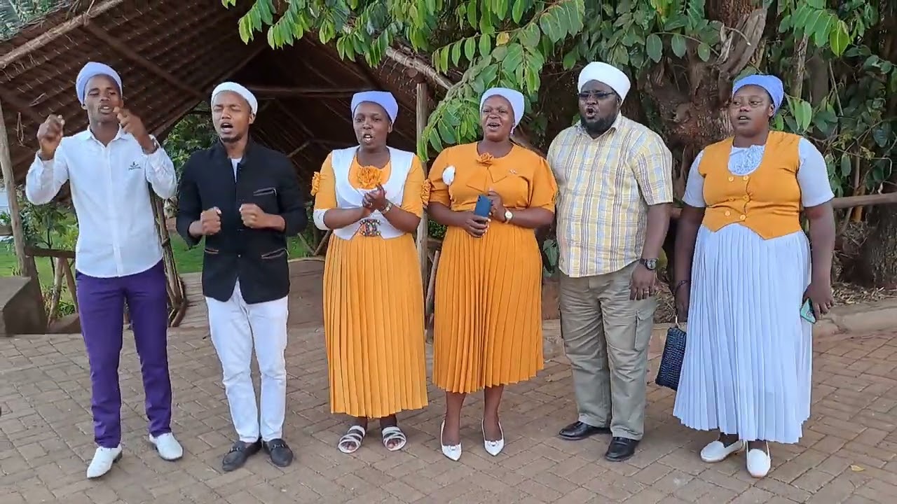 Twakuria mwathani, nitukigathe Ngai oro wega nyimbo cia kiroho with Rev Timo and Ruth Prince