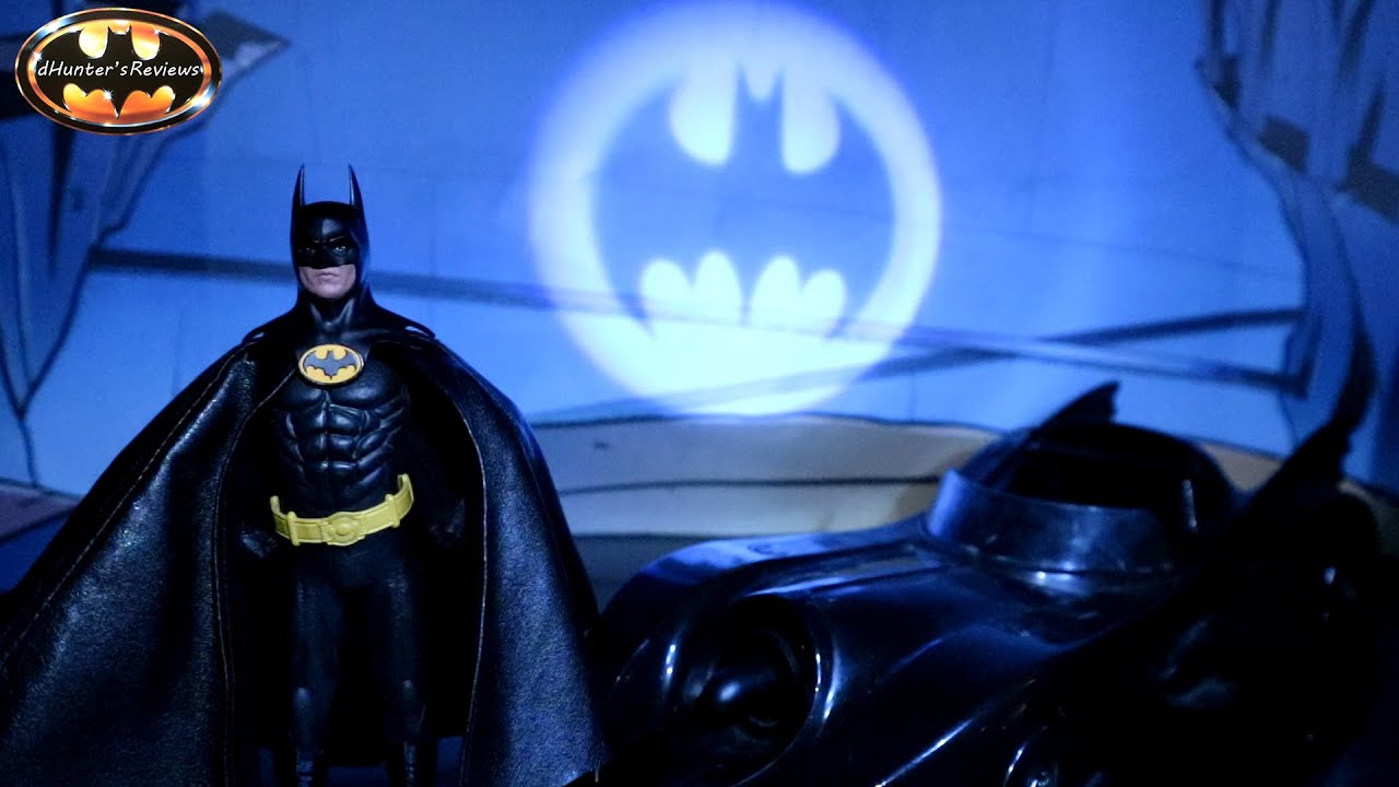 Обзор и сравнение коллекционной фигурки Майкла Китона Бэтмена 1:12 от Mezco 1989 года
