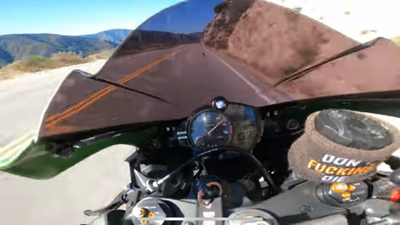 YAMAHA R6 ATTACKS THE CANYONS