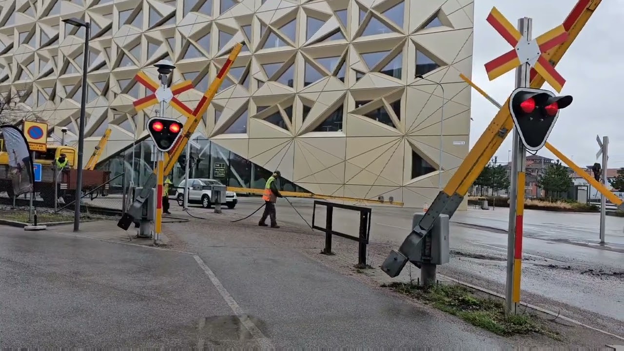 Övergångsrensning på Stationsgatan, Lennakatten
