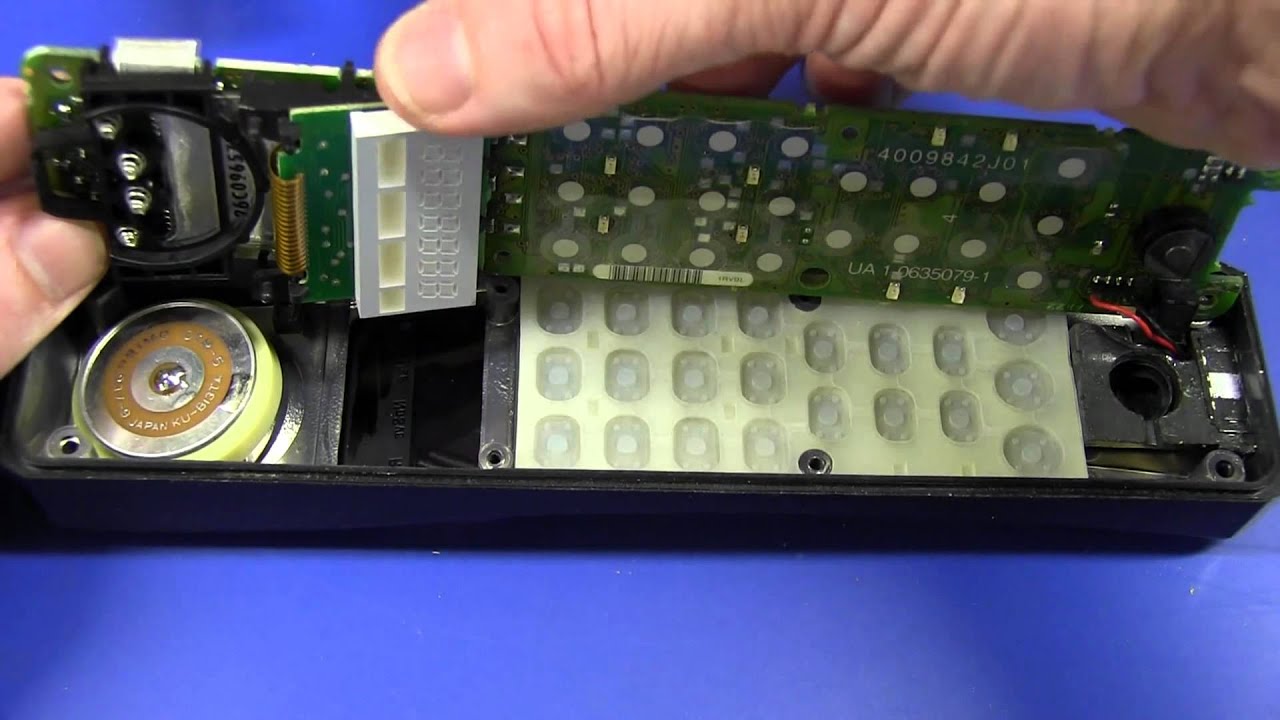 EEVblog #243 - Vintage Brick Mobile Phone Teardown