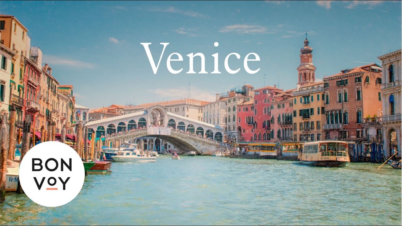 Picturesque Streets and Romantic Atmosphere: Venice, Italy