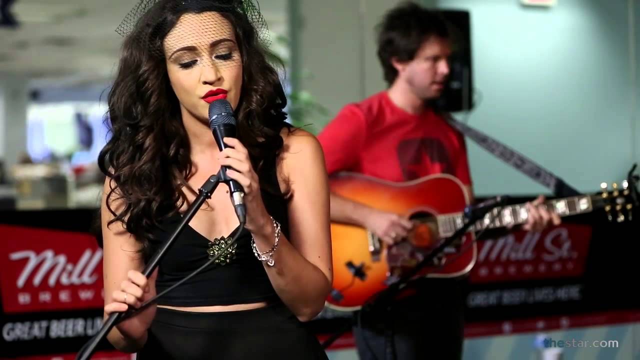 Lindi Ortega performs Bee Gee's cover 'To Love Somebody'