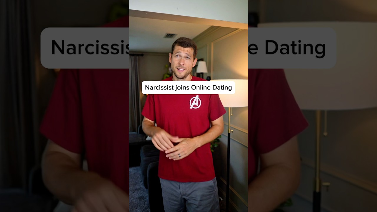 Narcissist joins online dating