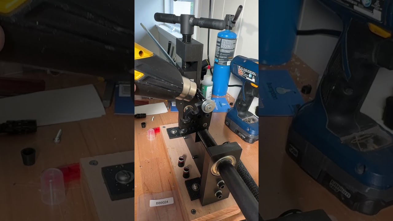 TRICK TO EASILY REMOVE SHAFT ADAPTERS #golf #diy #golflife #golfclub #bramptontech#golfaddict