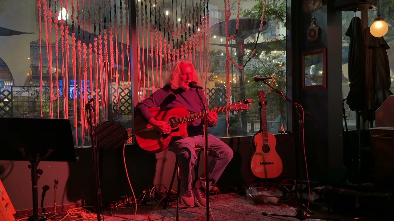 Hey Hey, My My (Neil Young)/Old Town(Ron Polit original)--Ron at The Den Cafe open mic, Santa Ana CA