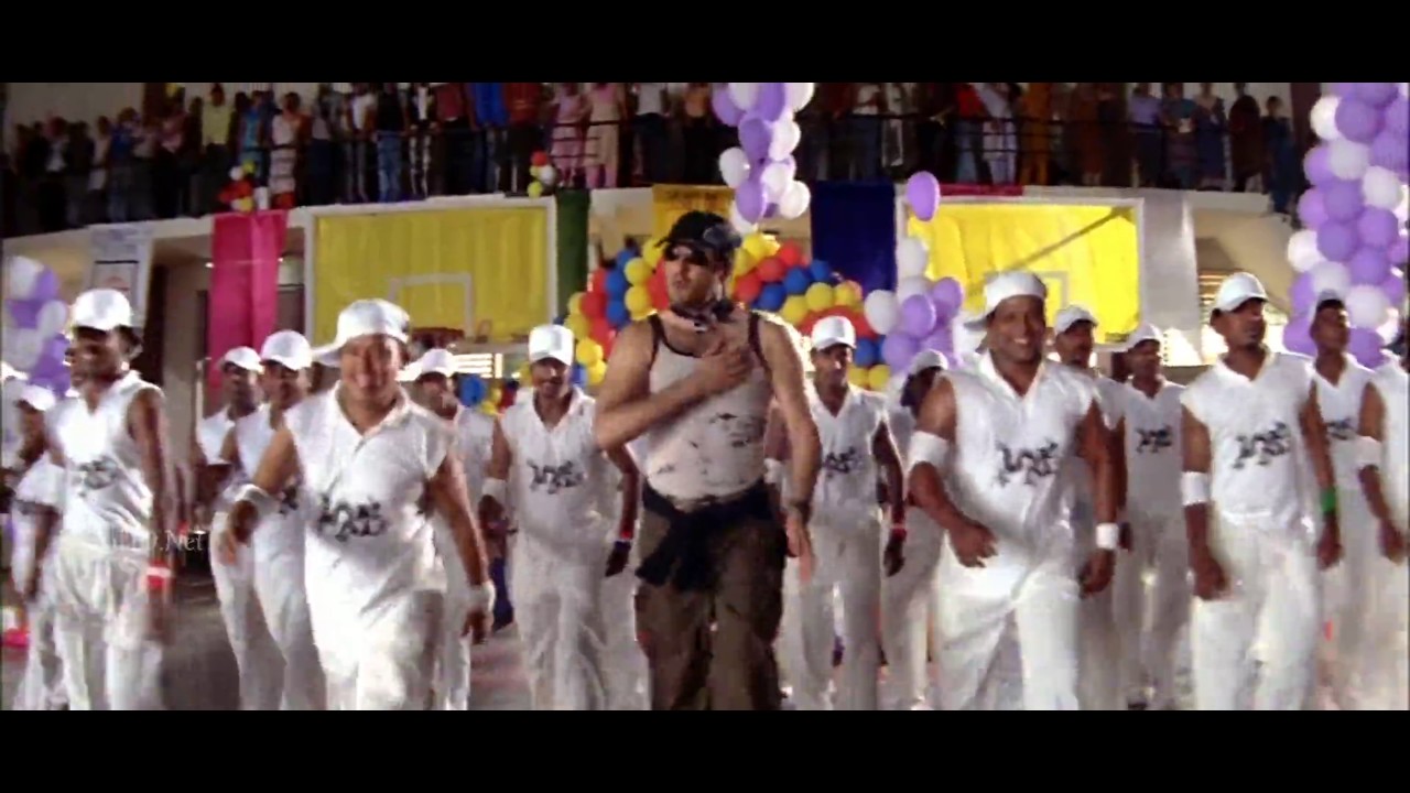 Ilamai - Varalaru HD song