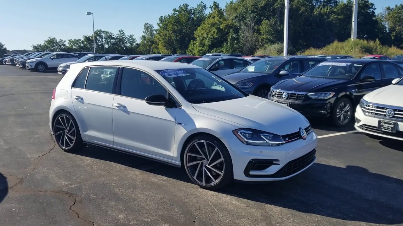 2019 VW Golf R 2.0T w/ DCC & Navigation 4Motion