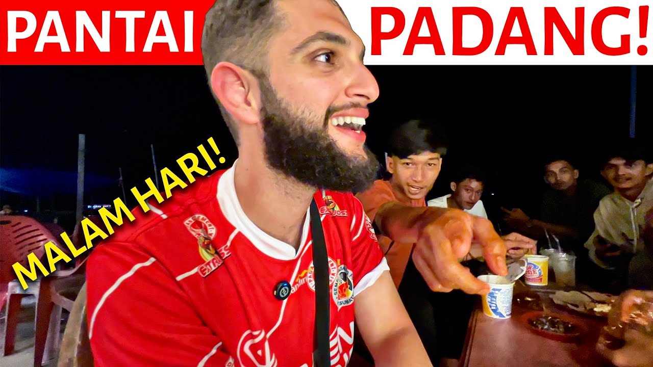 Padang Night in Pantai Padang!🇮🇩 - Foreigner In Sumatera Barat!