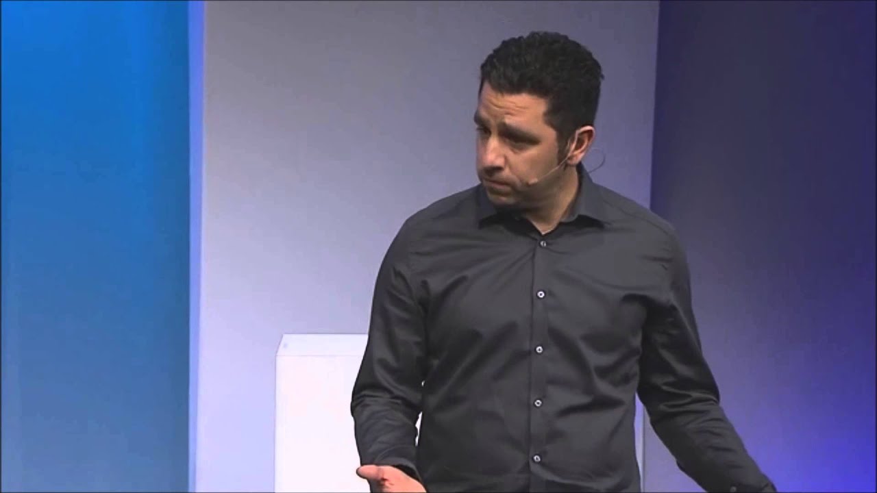 Panos Subtle Dig At Apple